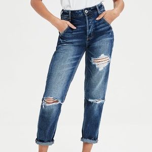 American Eagle High Waisted Tomgirl Jeans